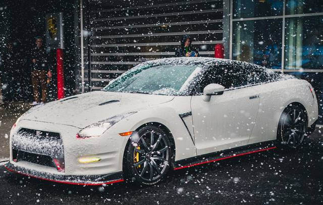 {dealership_image}